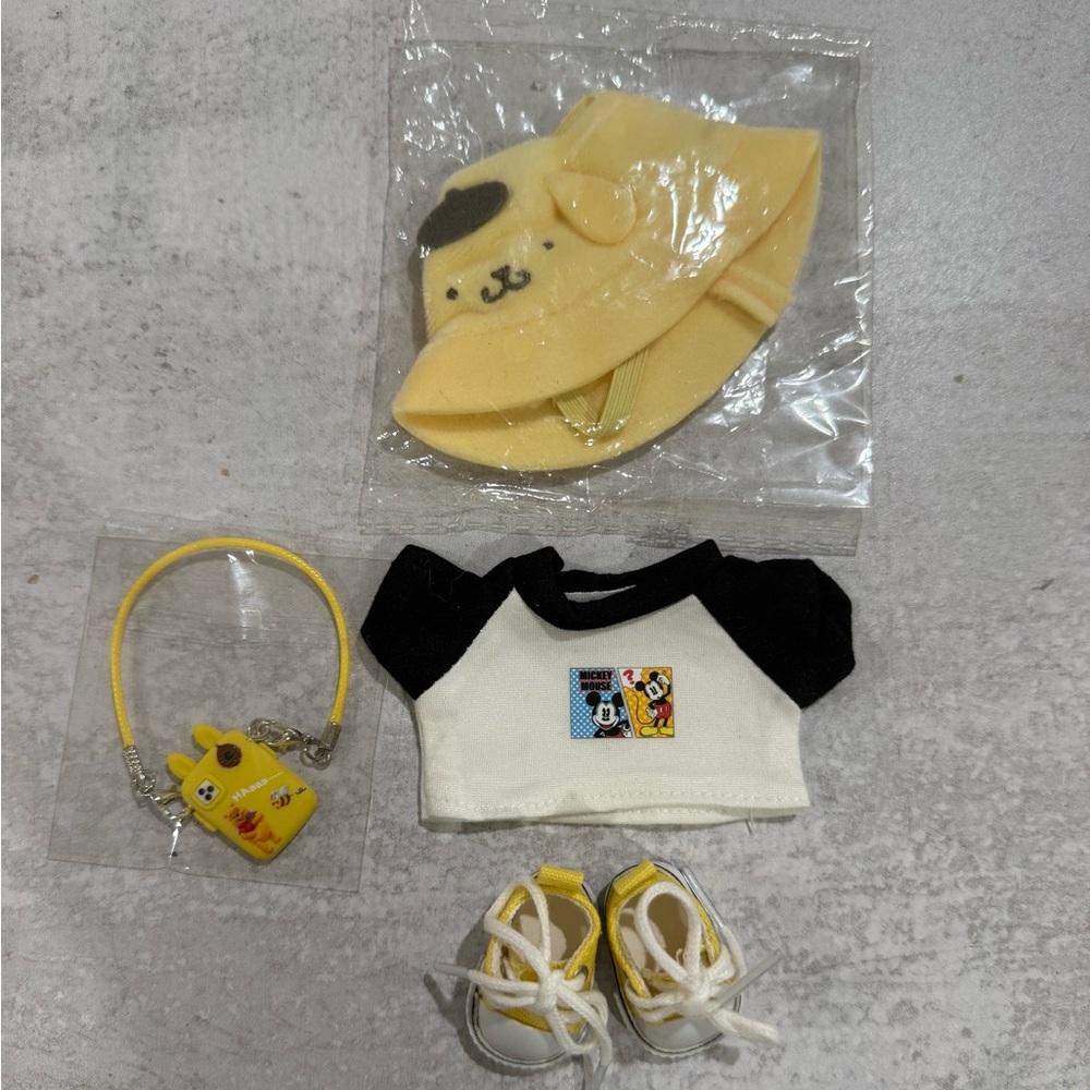 Labubu 4 piece outfit. Yellow theme. Hat, tee, tennis shoes and charm.